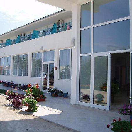 Sani Family Hotel Byala  Buitenkant foto